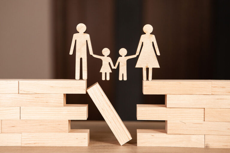 Enquête lors d'un divorce pour la garde d'enfant