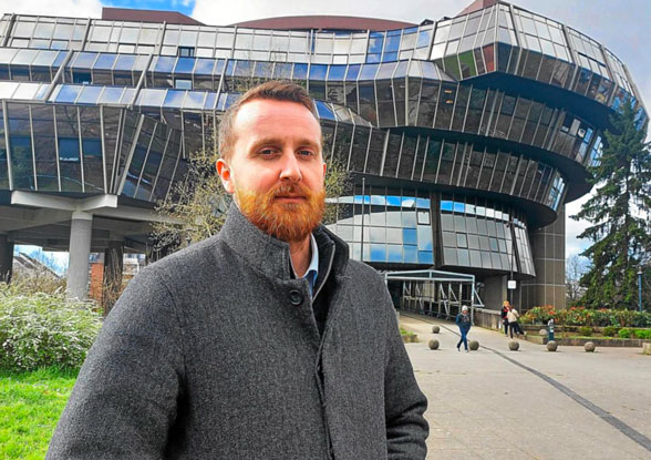 L'avocat réunit sa mère et sa grand-mère grace à un détectives (@Romain_Leroux)_Fox Détectives